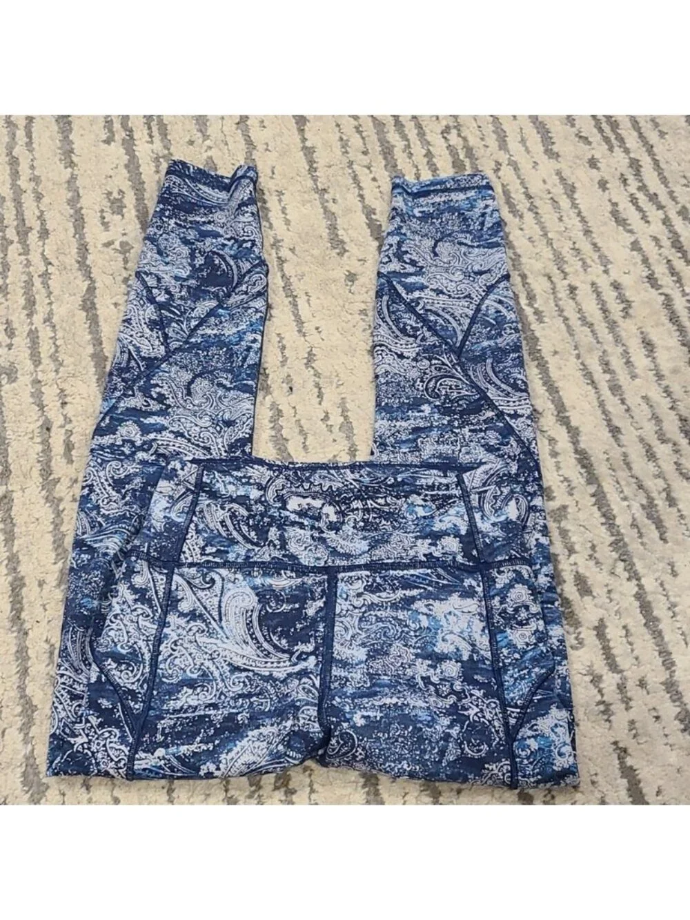 Lululemon In Movement 7/8 Tight *Everlux 25